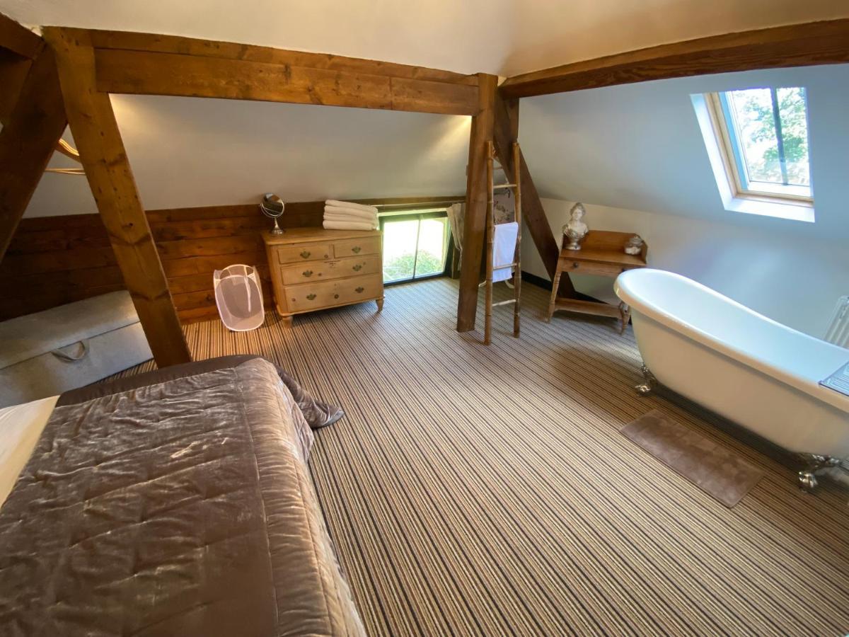 Betsey Trotwood. Historic Stylish 2-Bed Cottage. Blundeston Dış mekan fotoğraf